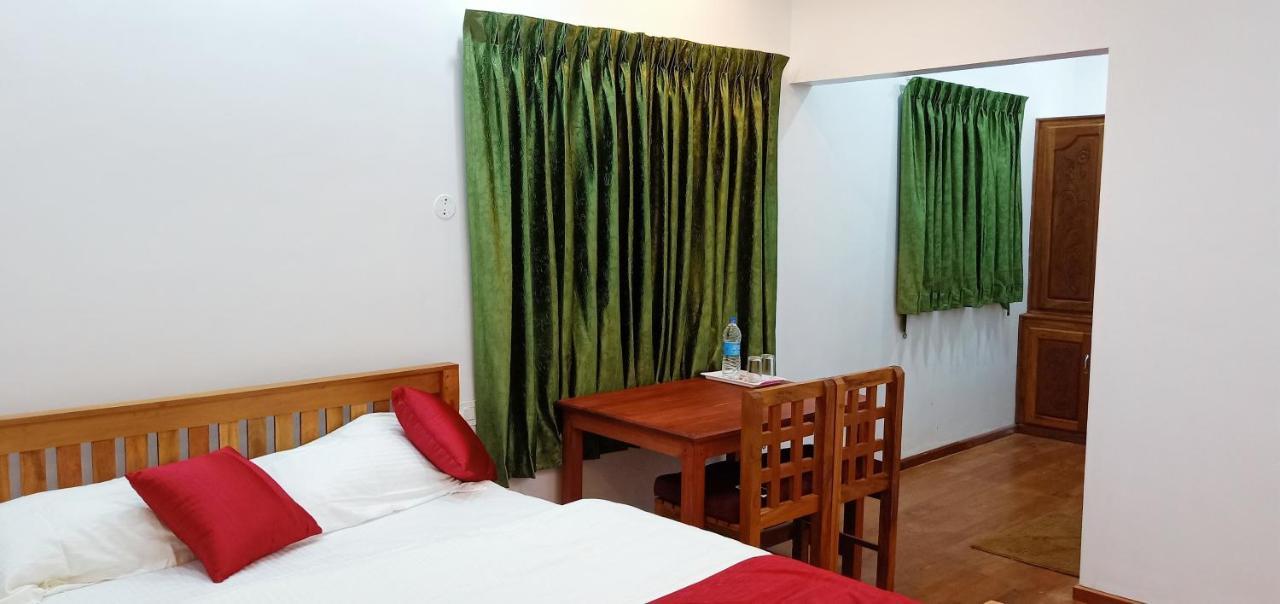 Moon Homestay Santhanpara エクステリア 写真